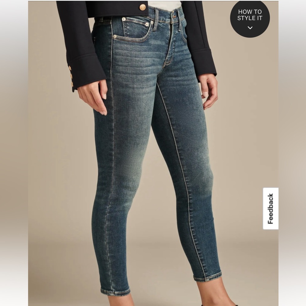 Women's Dark Blue Jeans